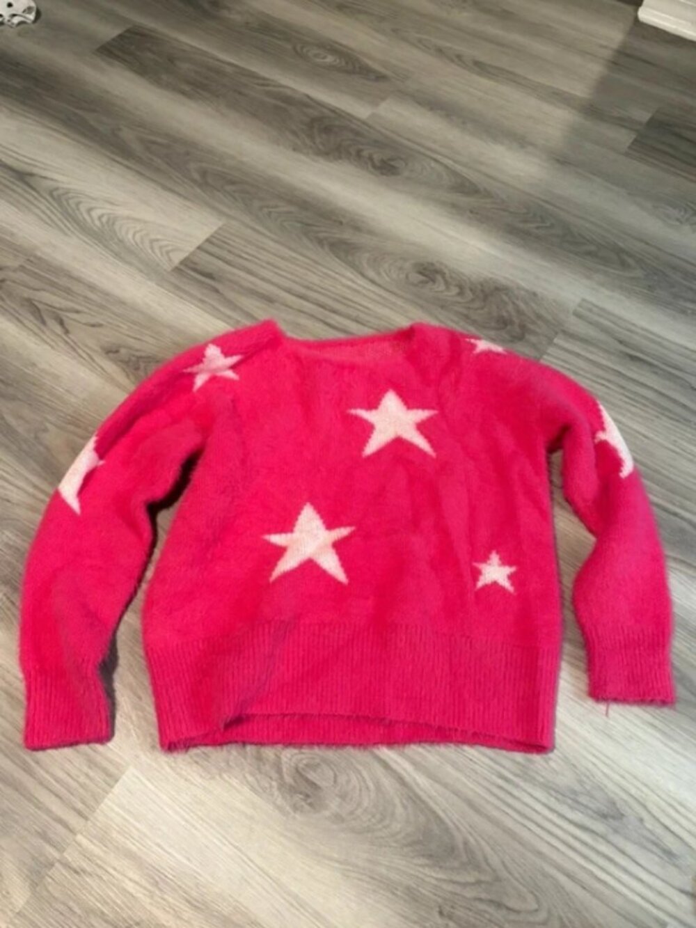 Hot Pink Chunky Sweater with White Stars
